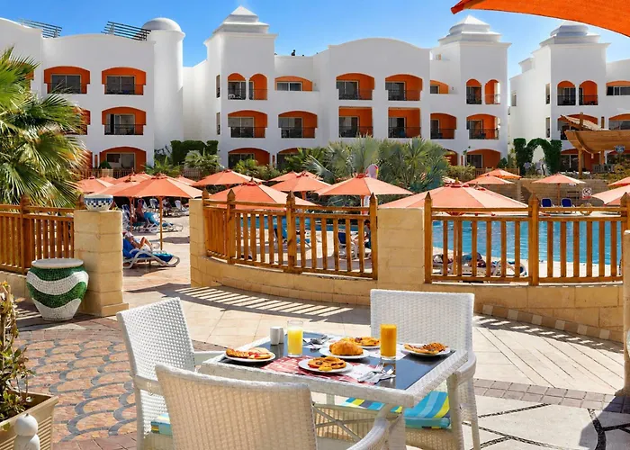 Fun & Sun Naama Waves Szálloda 5*