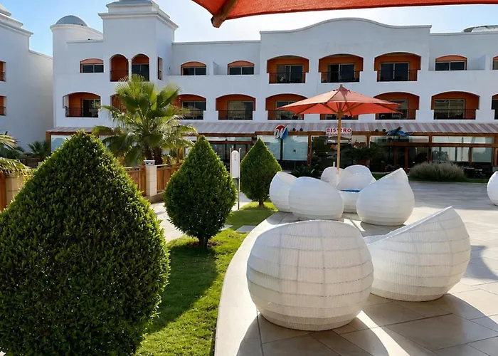Szálloda Fun & Sun Naama Waves 5*