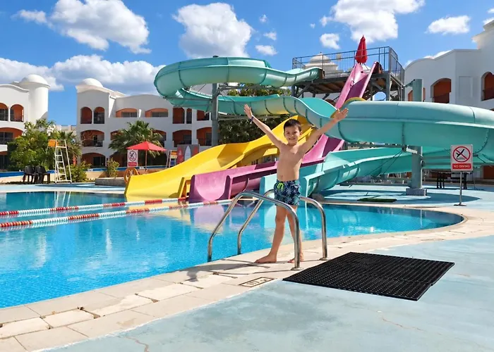 Fun & Sun Naama Waves Szálloda